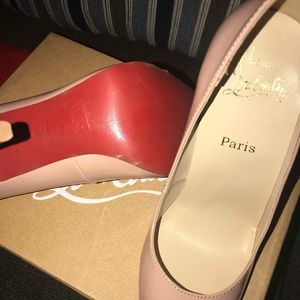 Red bottoms Christian Louboutin "So Kate"